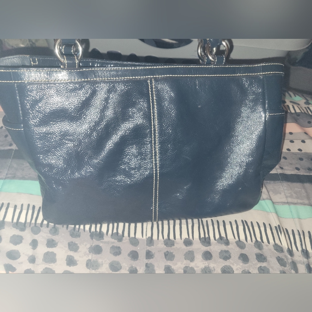 Coach purse - Picture 2 of 7